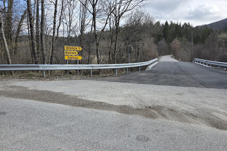 Ograja na mostu pred Otonico Foto Boštjan Otoničar (3)